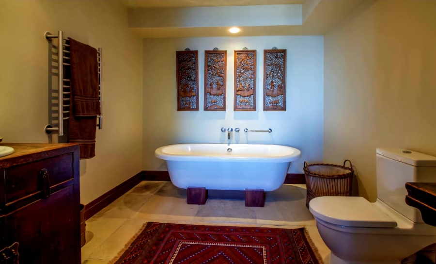 8 Bedroom Property for Sale in Oubaai Western Cape